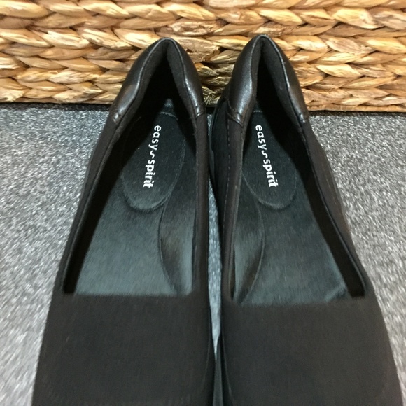 Easy Spirit Black Gift 2 Slip-on Shoes - Picture 4 of 14